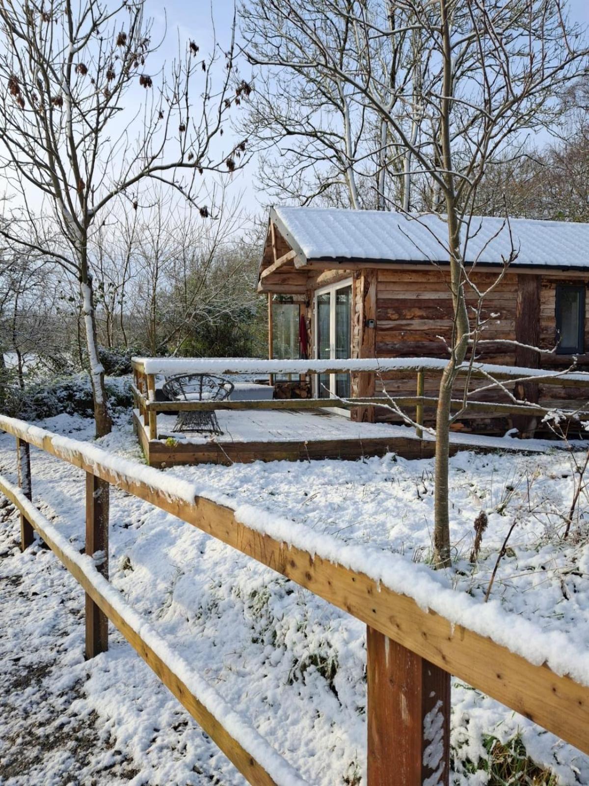 Riverside Cabin Limerick Exterior foto